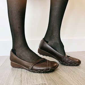 Vintage SKECHERS Mary Jane Y2K slip on brown sneakers